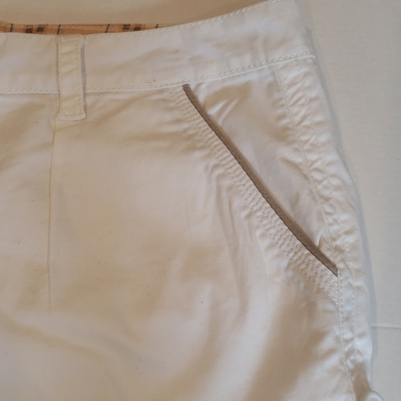 3/$30 PAPAYA Shorts with tan piping details - Picture 4 of 5